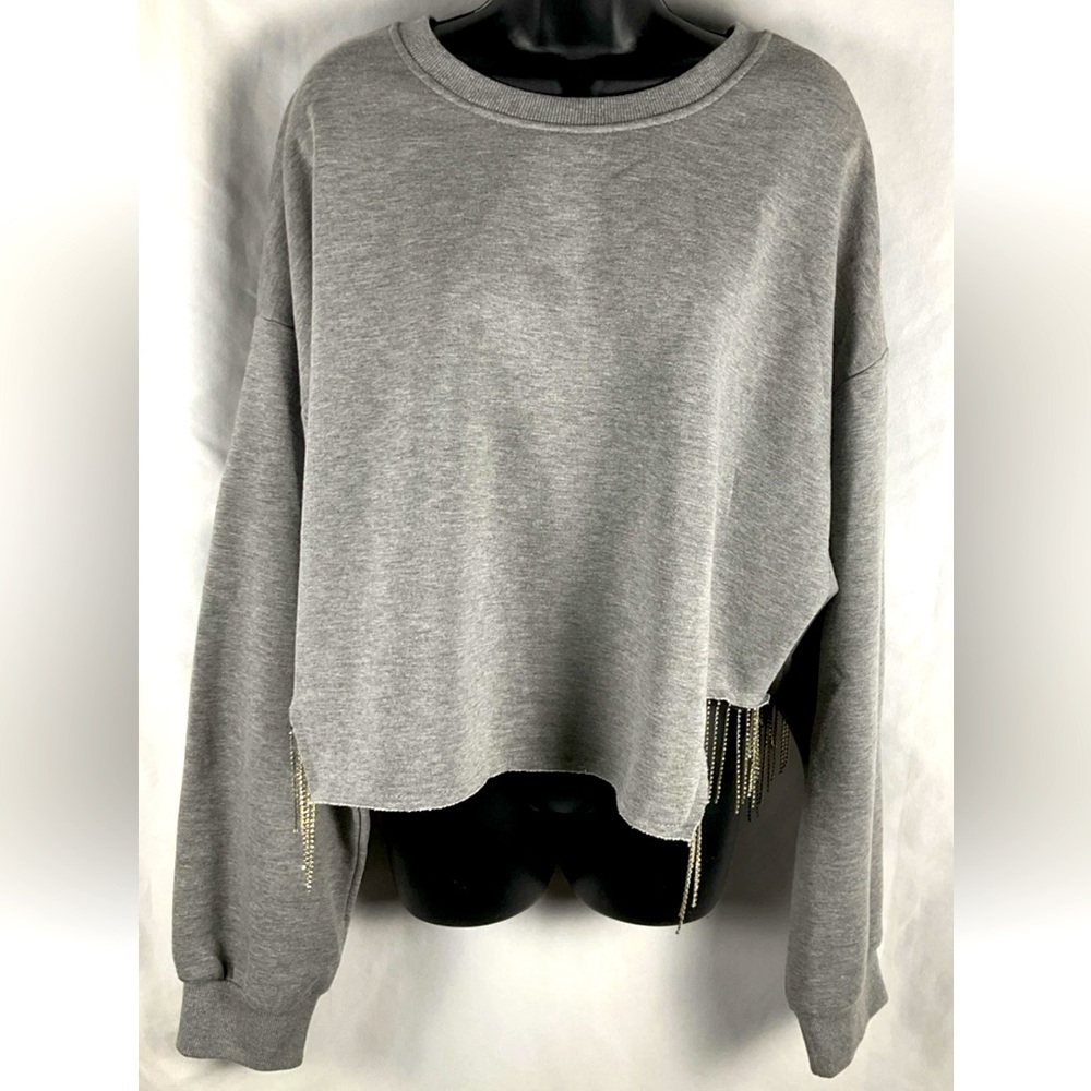 Rue 21 Women’s Size 3X Rhinestone Tasseled Gray Sweatshirt